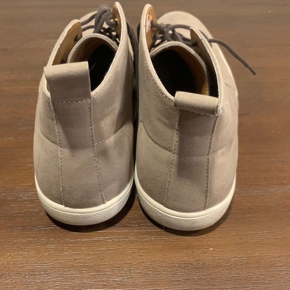 [2/$25] {Alfani} Chukkas - Picture 5 of 11